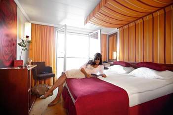 2-Bed Outside Cabin, C